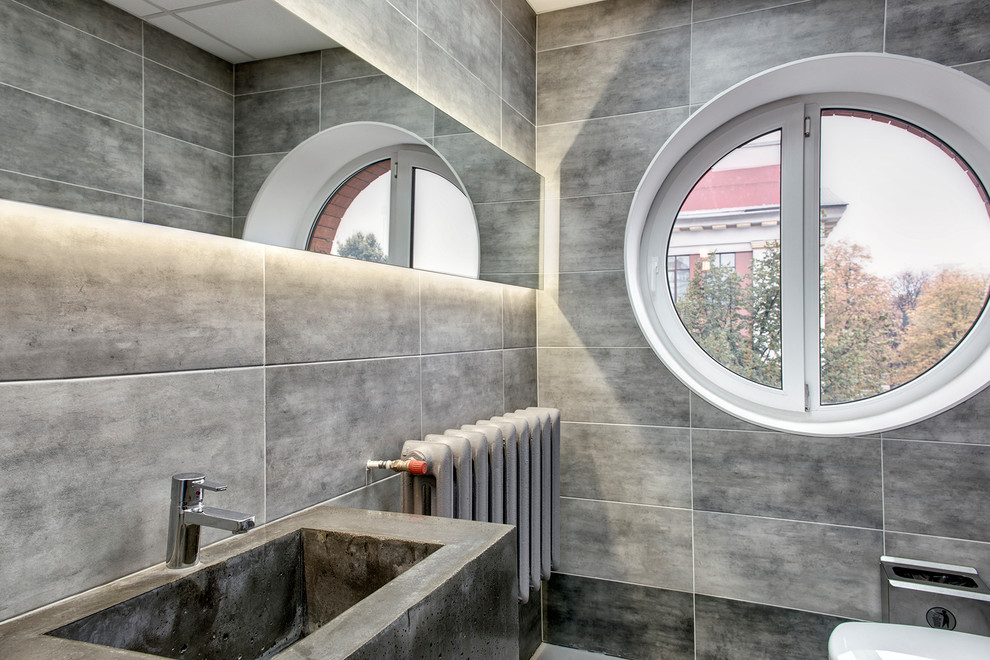 MULTIMEDIA SPACE DEC PLACE