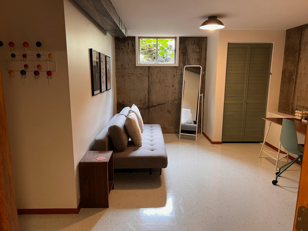 Reed College Area Basement Apartment