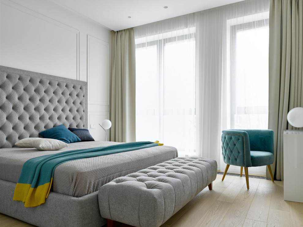 м Пироговская