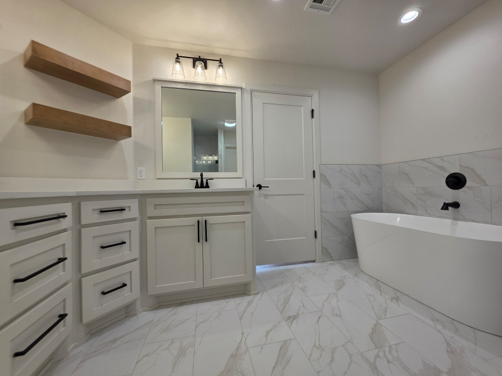 Jack & Jill open concept split floor plan