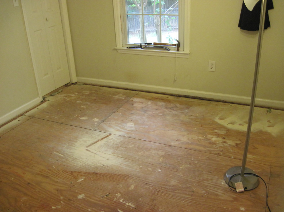 Getting rid of carpet, one room down, three to go...