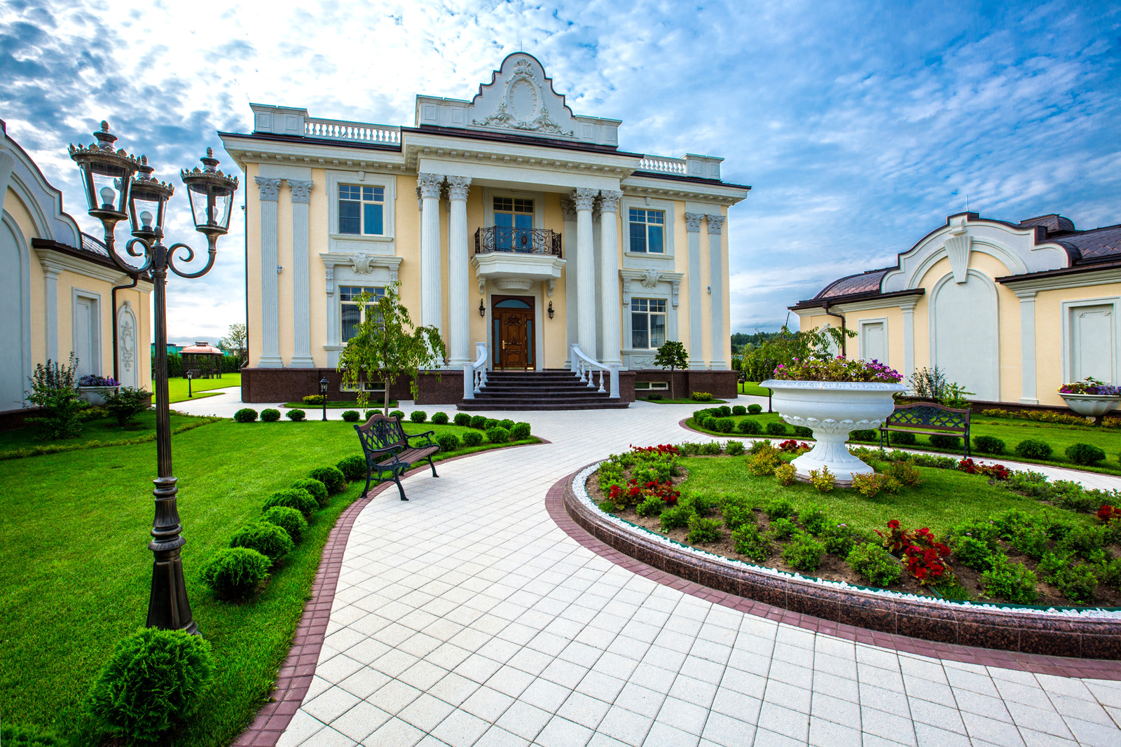 Хоромы княжих особ.