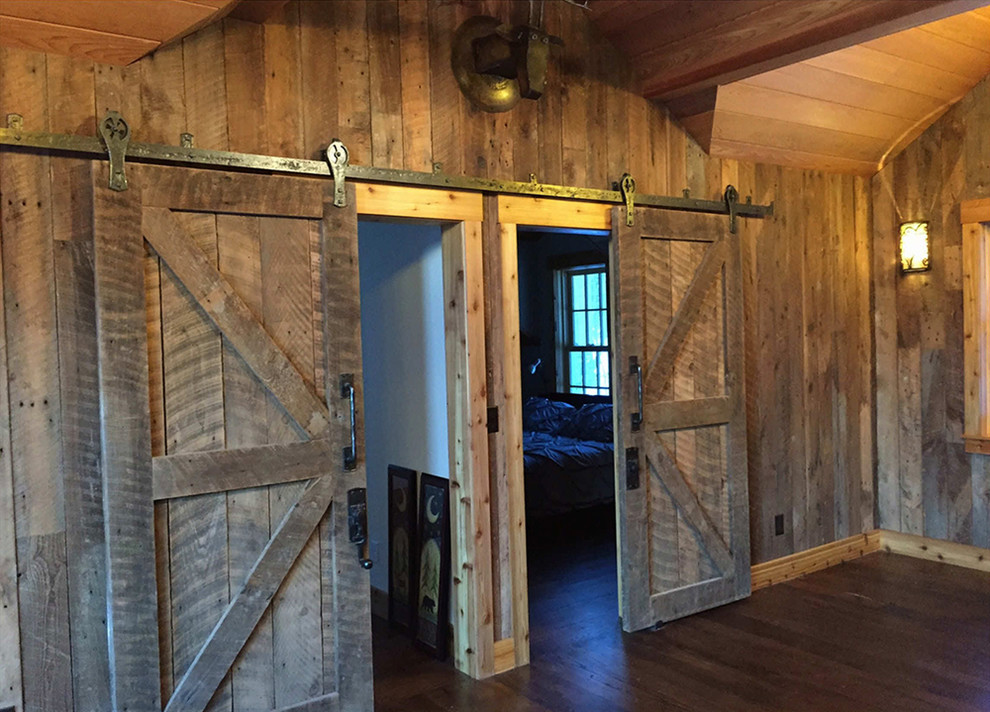 Home design - rustic home design idea in Mexico City