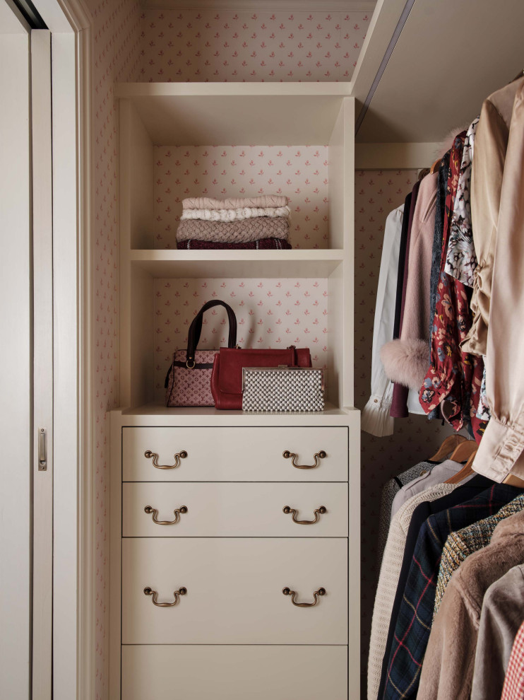 This is an example of a country storage and wardrobe in Buckinghamshire.
