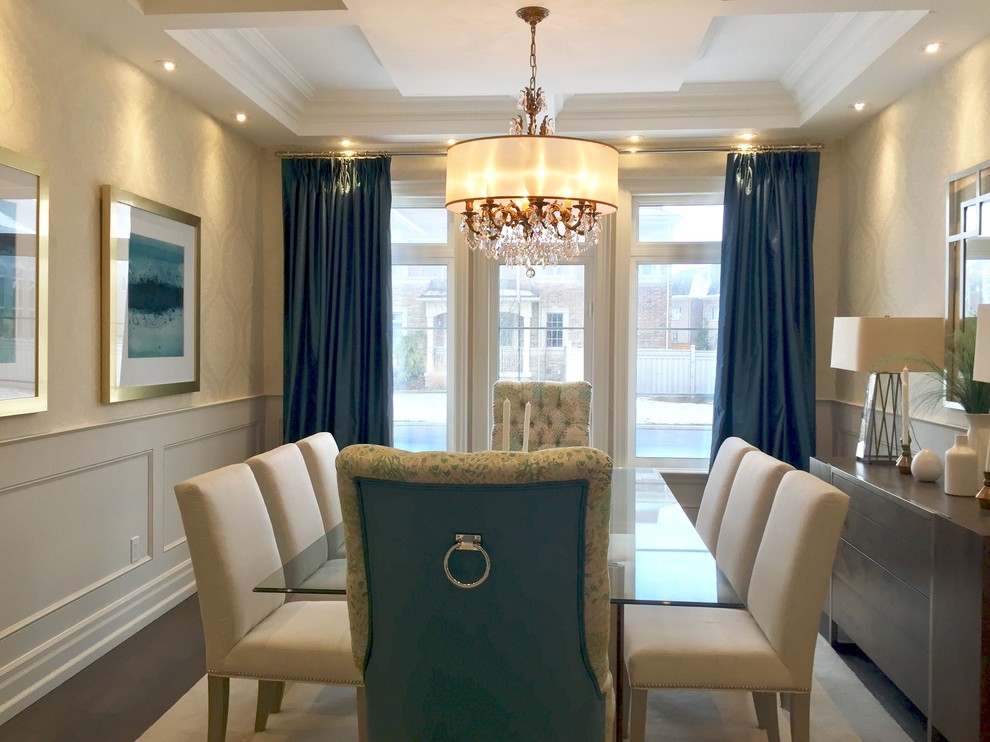 Inspiration for a transitional dining room in Toronto.