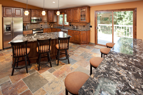 Eagan Alder Kitchen rustico-encimeras-de-cocina
