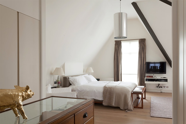 Ward House contemporary