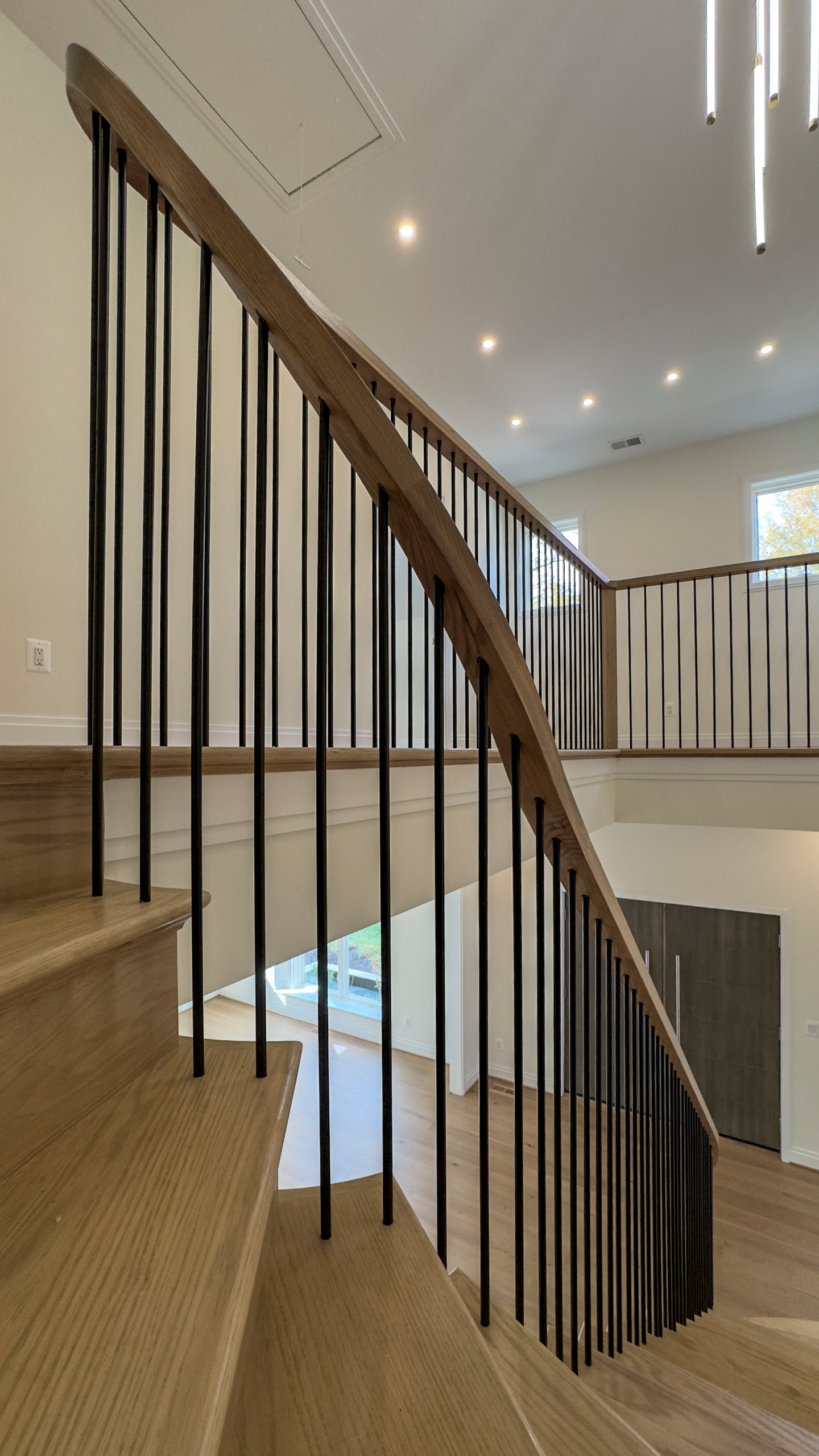 144_Attractive Transitional Staircase in Impressive Modern Home, Vienna VA 22180