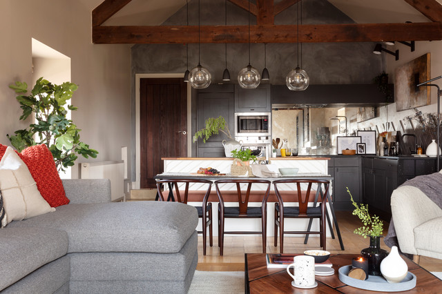 Rural Holiday Home rustic-kitchen