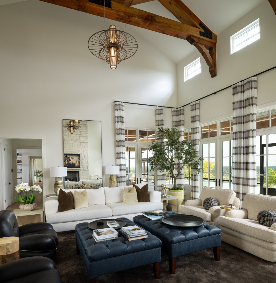 Inspiration for a transitional living room remodel in Austin