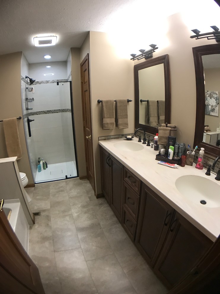 Inspiration for a mid-sized transitional bathroom remodel
