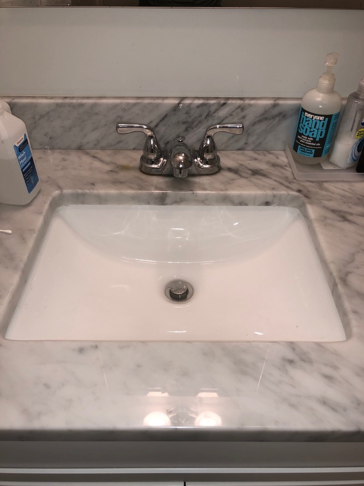 For Kitchen Bathroom Counter Sink Water Prevent Splash Catcher