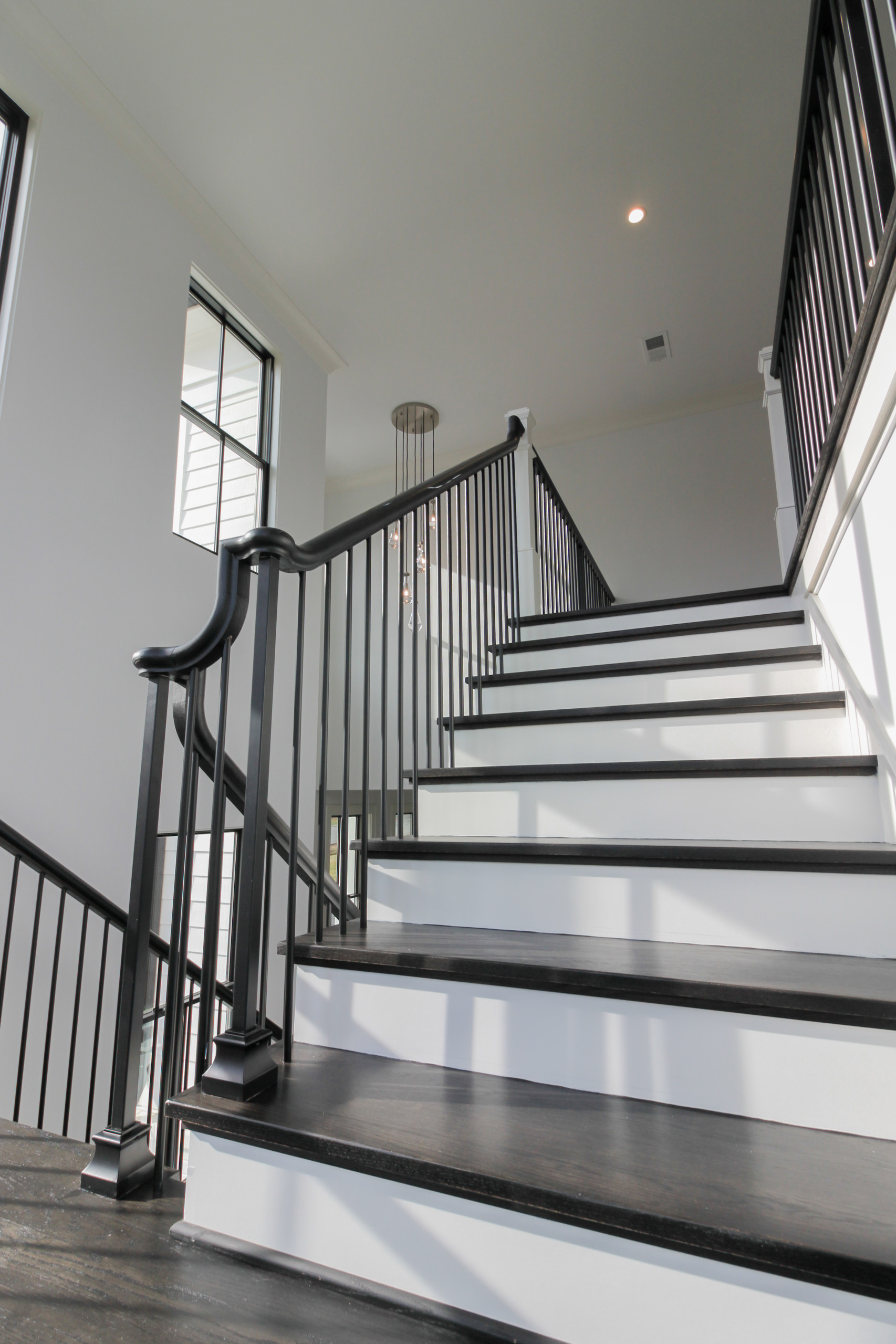 90_Classic Staircase with a Contemporary Twist, McLean VA 22101