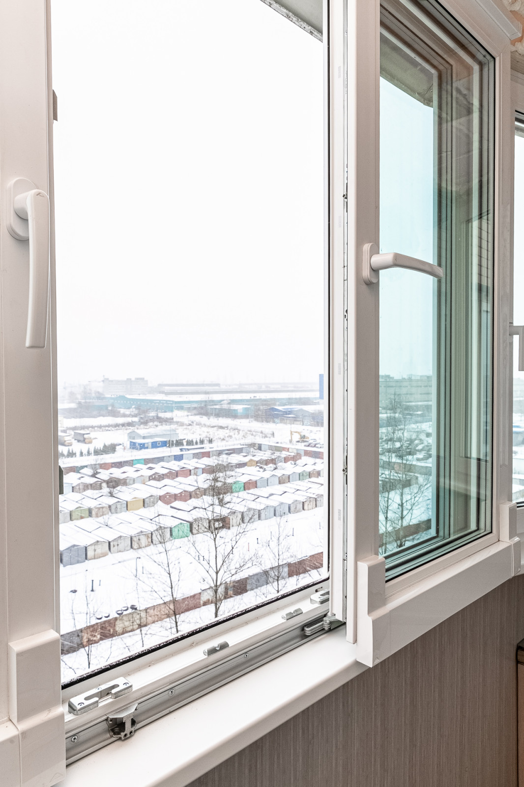 Остекление Балконов и лоджий с отделкой