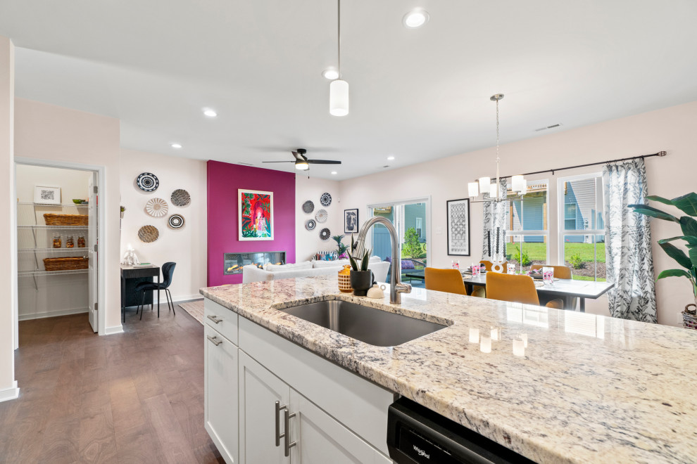 The Parkwood at IronBridge Townhomes Kitchen Kitchen Richmond