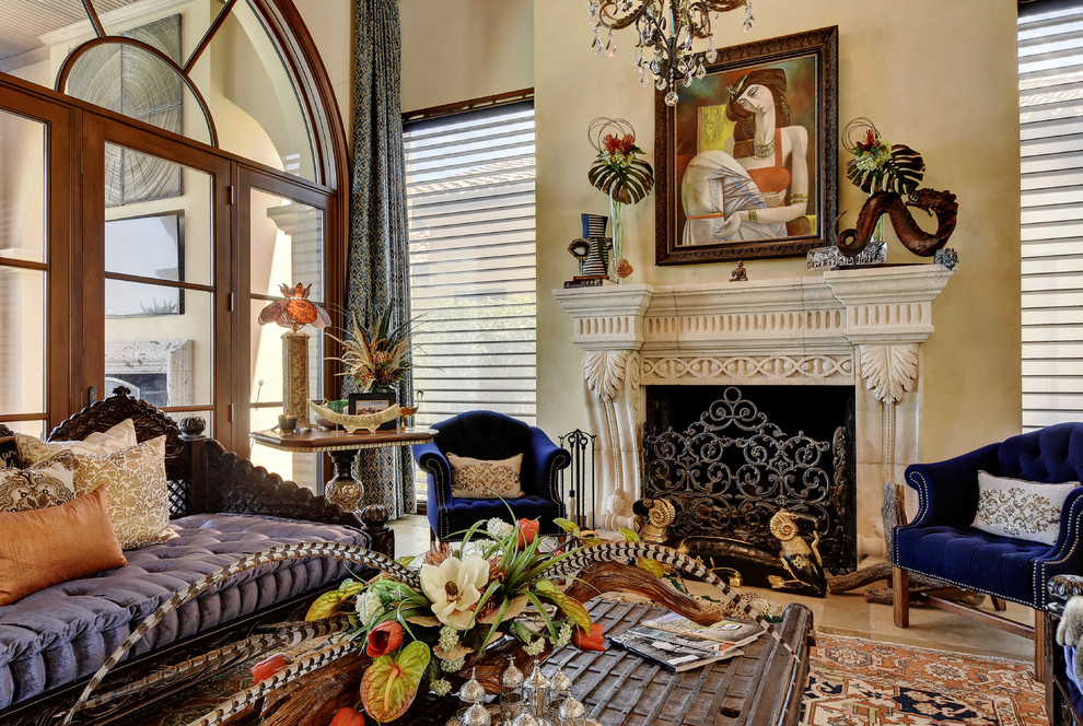 Transitional home design photo in Austin