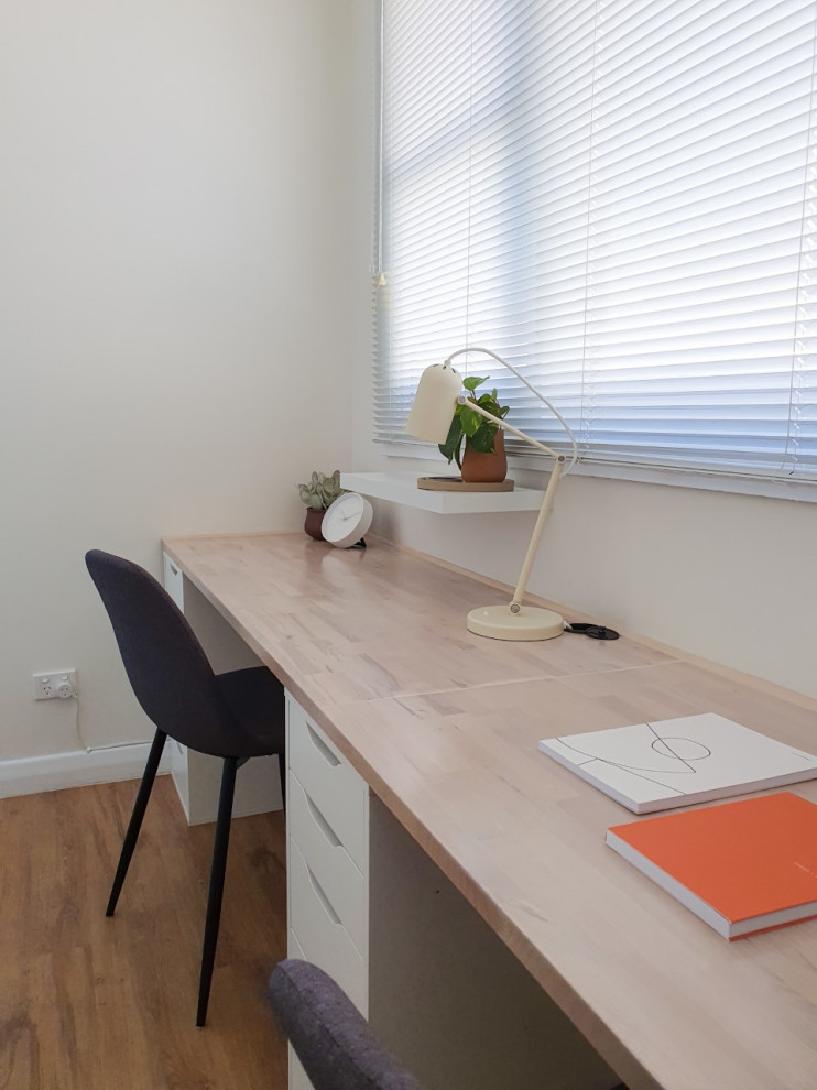 Contemporary home office in Adelaide.