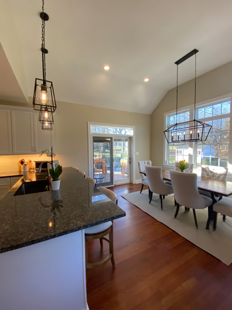 Elevated Farmhouse Kitchen casa-de-campo-comedor