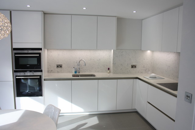 SW152 modern-kitchen