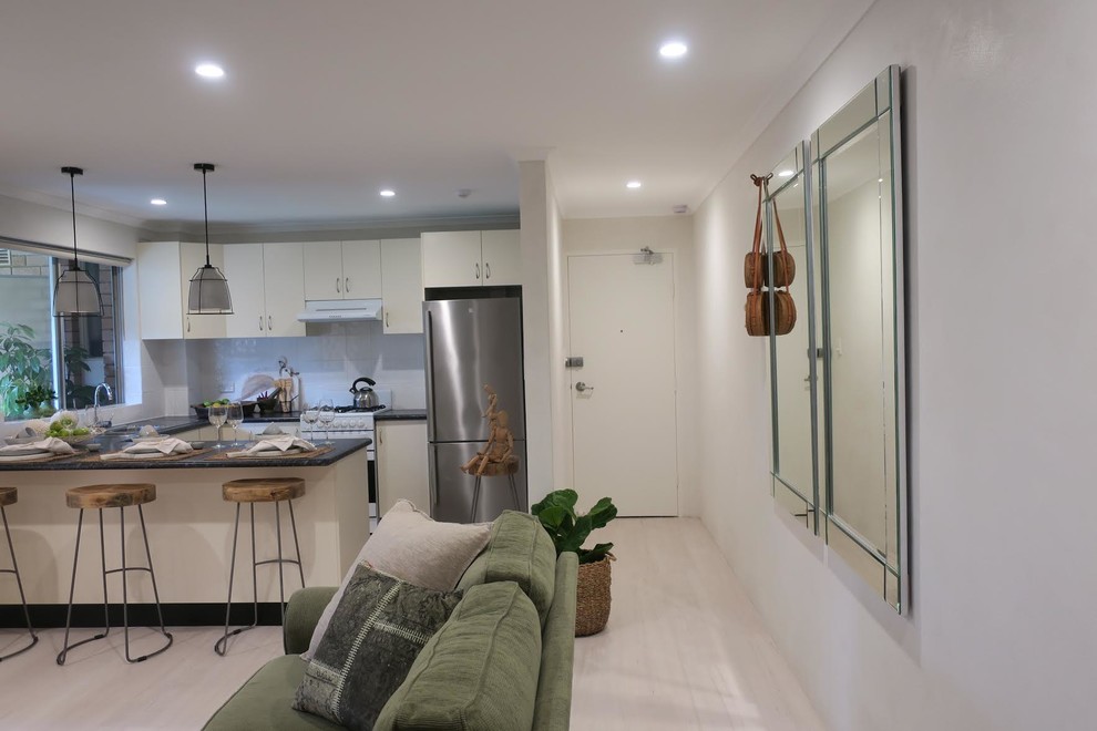Project 18  - THE APARTMENT DEE WHY is open for business  -  Air B and B