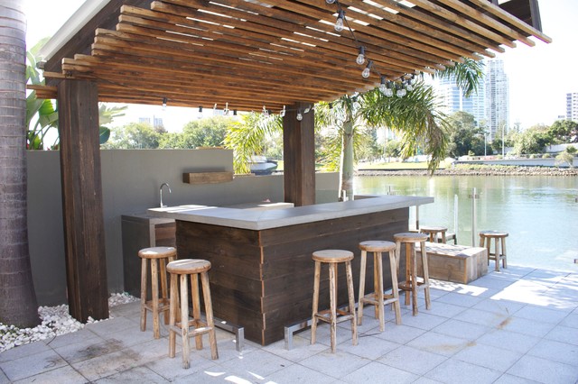 Isle Of Capri, Gold Coast coastal-patio