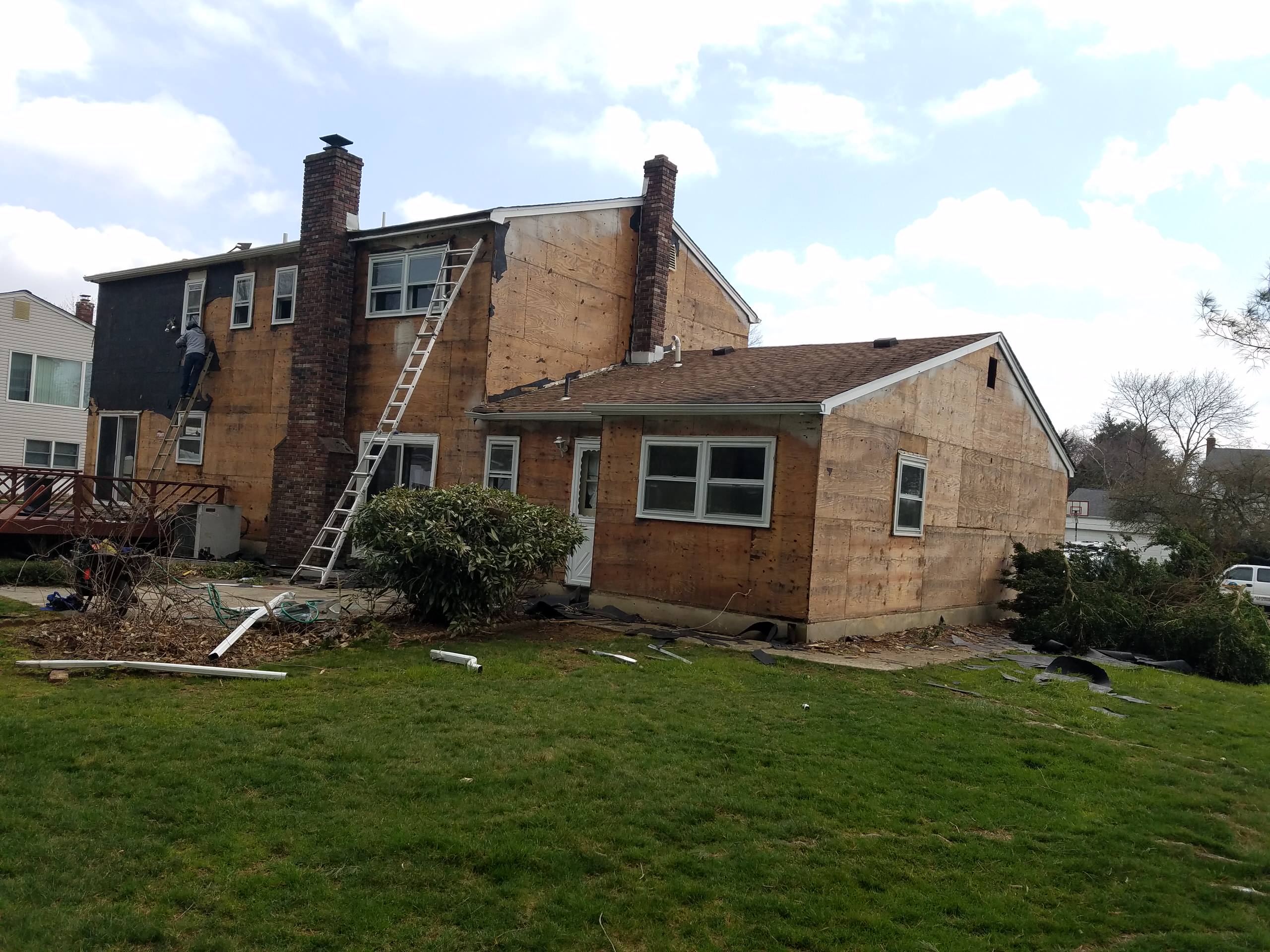 New Windows, Vinyl Siding, and Gutters at Gunpowder Drive in East Brunswick, NJ