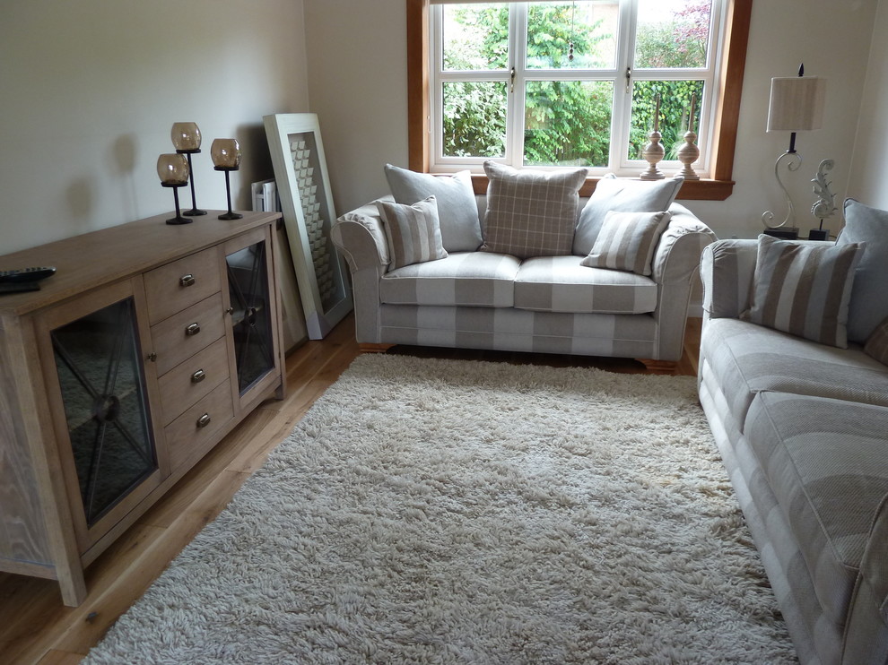 Creating A Cosy Lounge. Before & After MakeOver Photographs