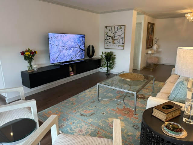 Renovated Condo in Forest Hills, NY with Great City Skyline Views