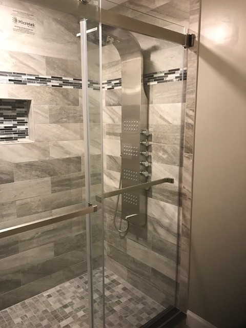 Inspiration for a transitional home design remodel in DC Metro