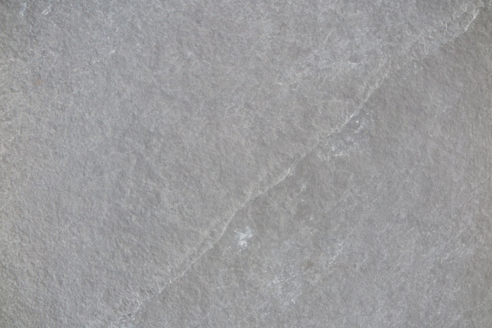 Plum Slate Slate Tiles, Natural Cleft Face, Gauged Back Finish, Sample Traditional Wall And