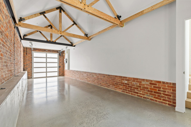 Stephen House trendy-garage