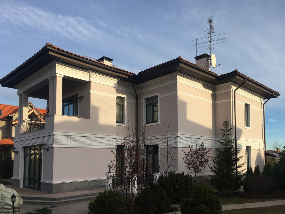 Дизайн и реконструкция фасада загородного дома