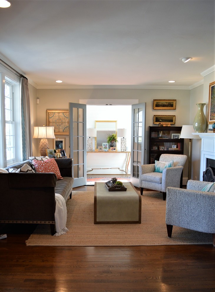 Home design - transitional home design idea