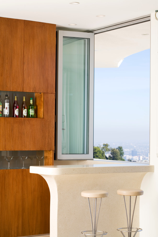 Inspiration for a contemporary home bar in Los Angeles.