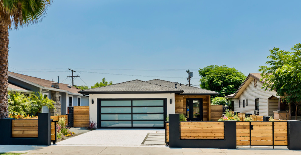 Range View Ave.