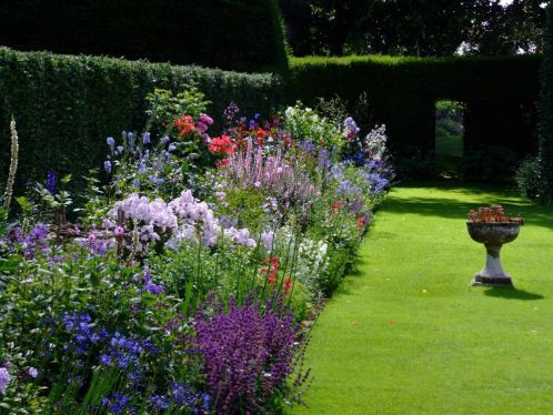 COUNTRY GARDEN DESIGN WORCHESTER