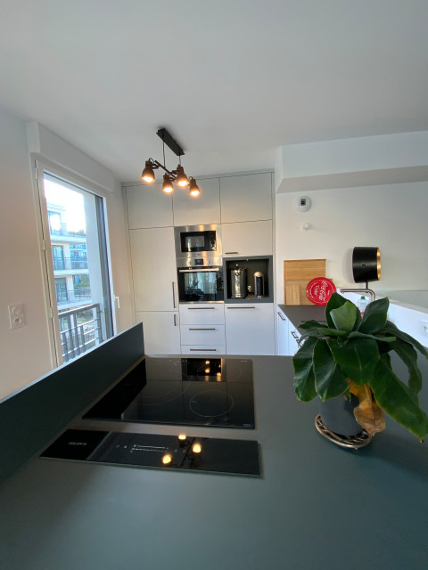 R&eacute;novation d'une cuisine sur-mesure modern-kitchen