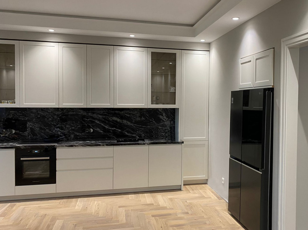 Белая современная кухня