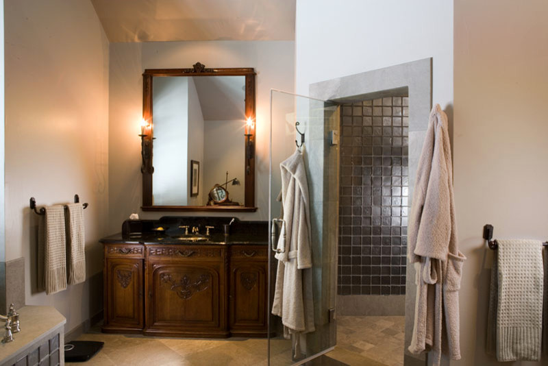 Bathroom - rustic bathroom idea