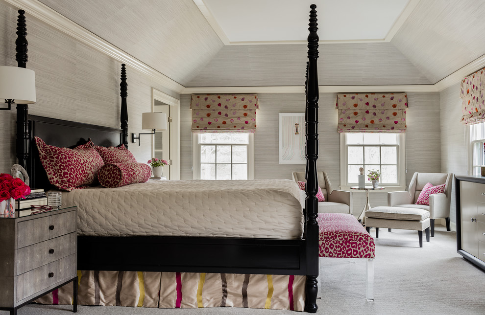 Home design - transitional home design idea in Boston