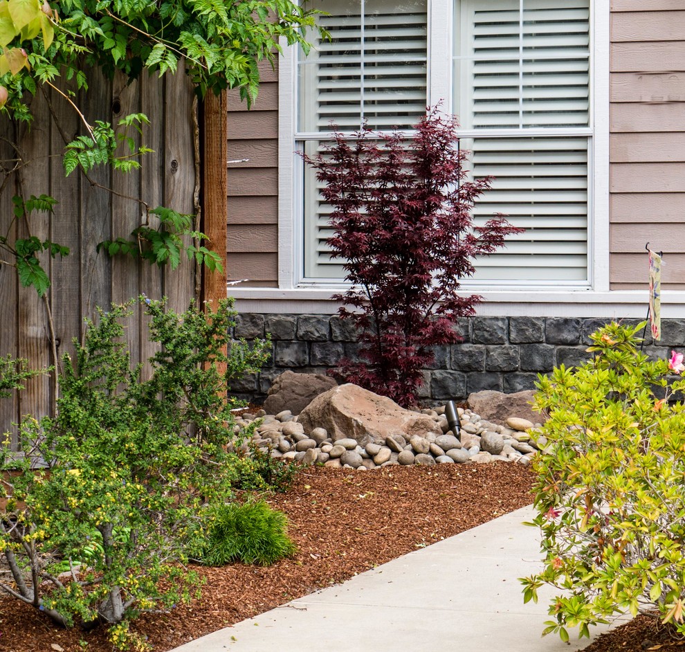 Home design - transitional home design idea in San Francisco