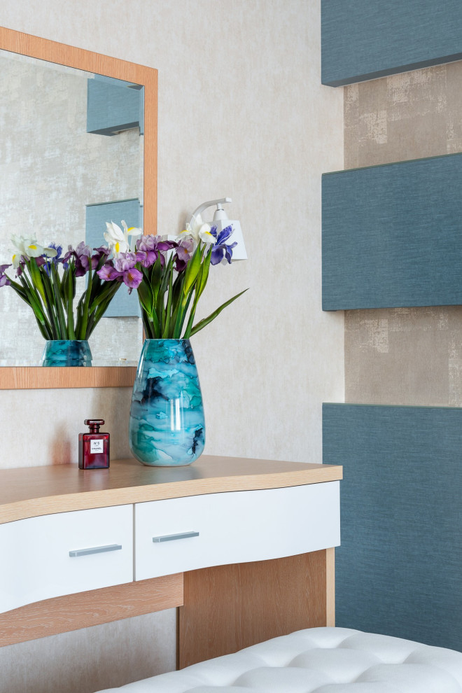 Дом с ирисом