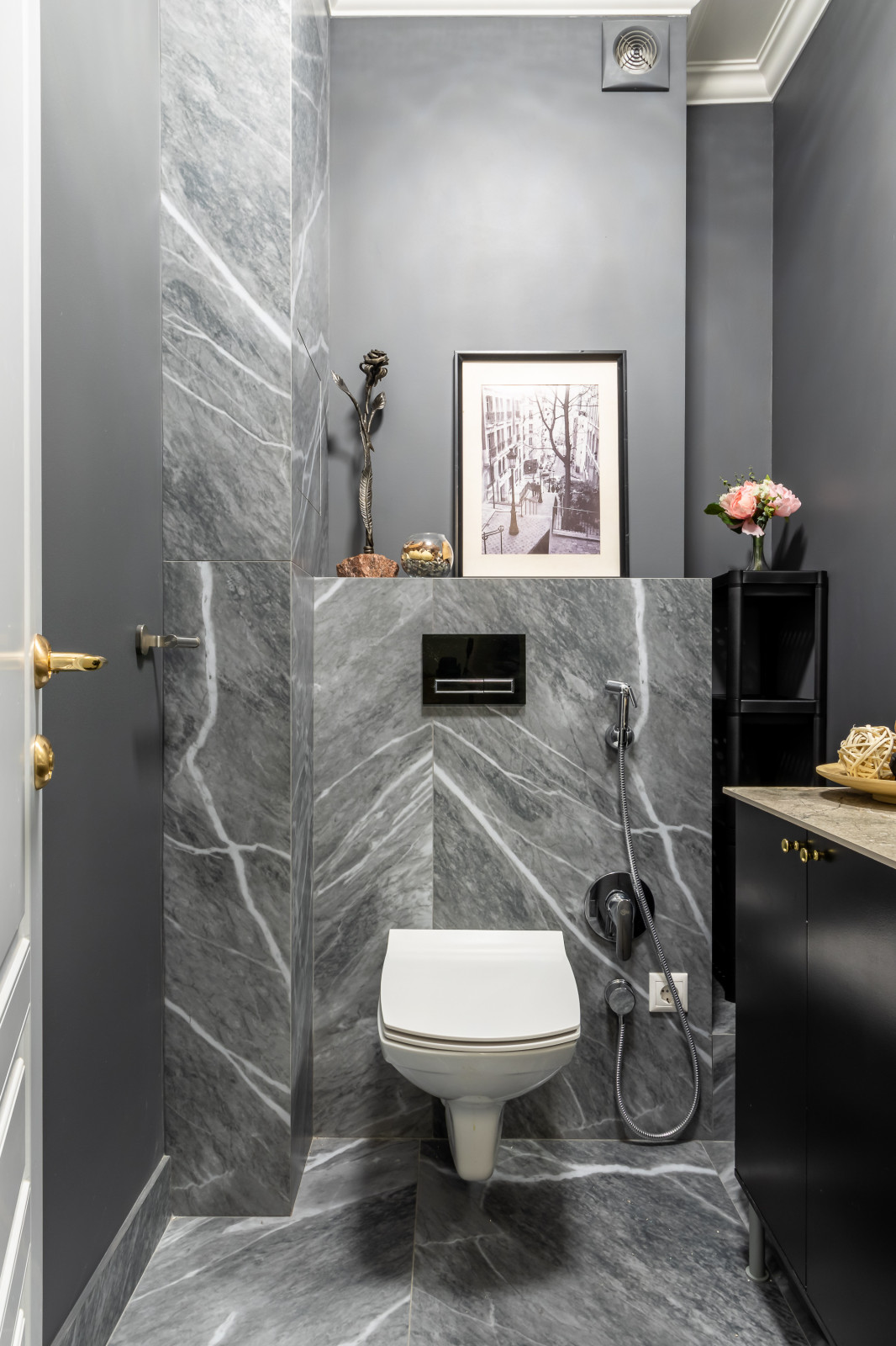 Маленький Париж на Петровском...