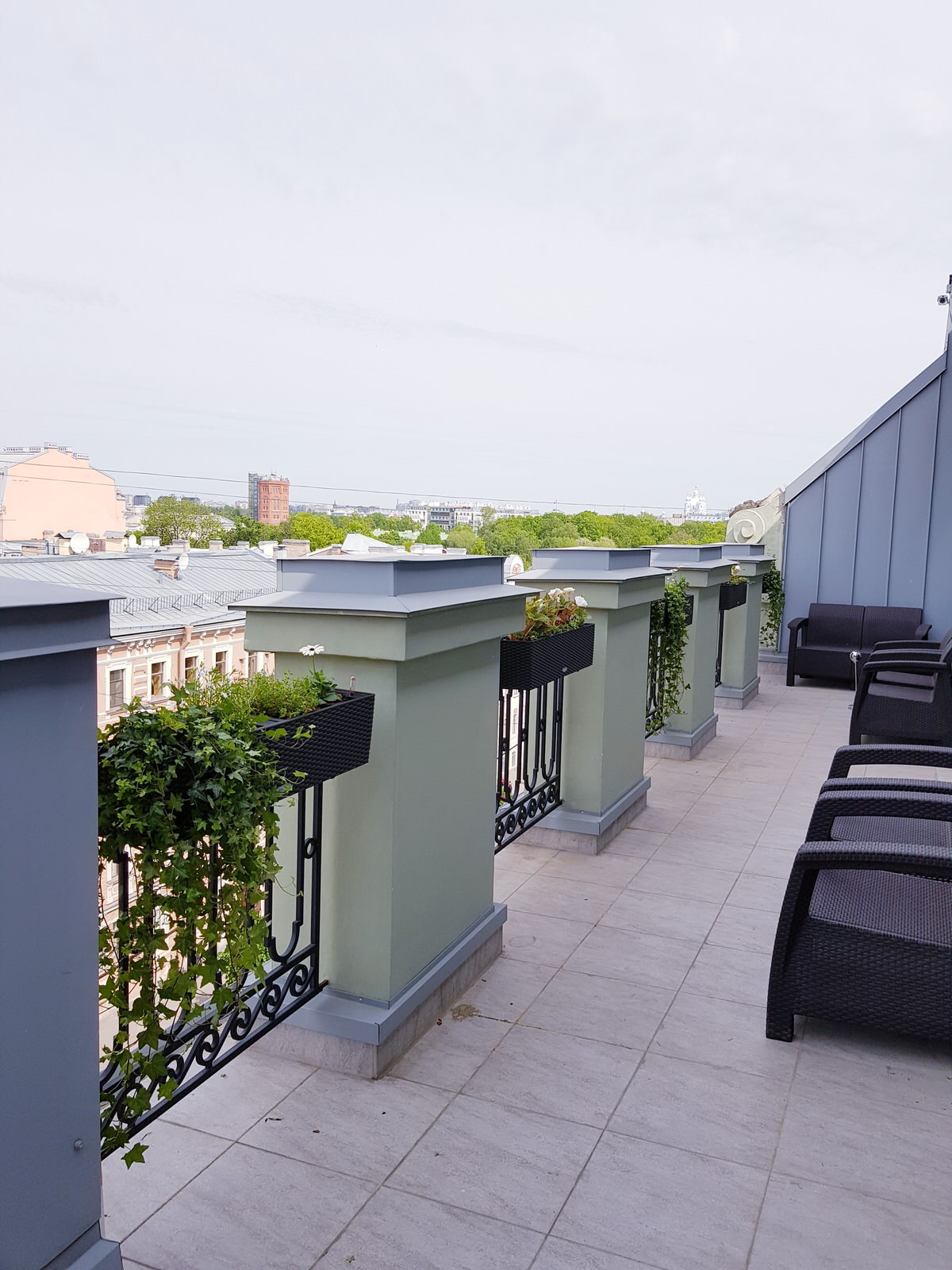 Озеленение офиса компании Кефир