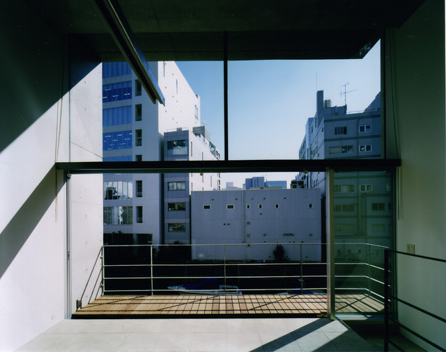 日本橋-川辺の家 moderne-salon