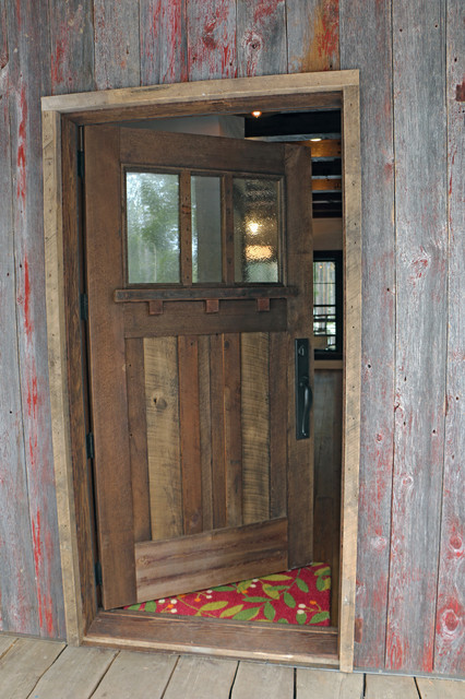 Settler's Forge Cabin rustik-entre