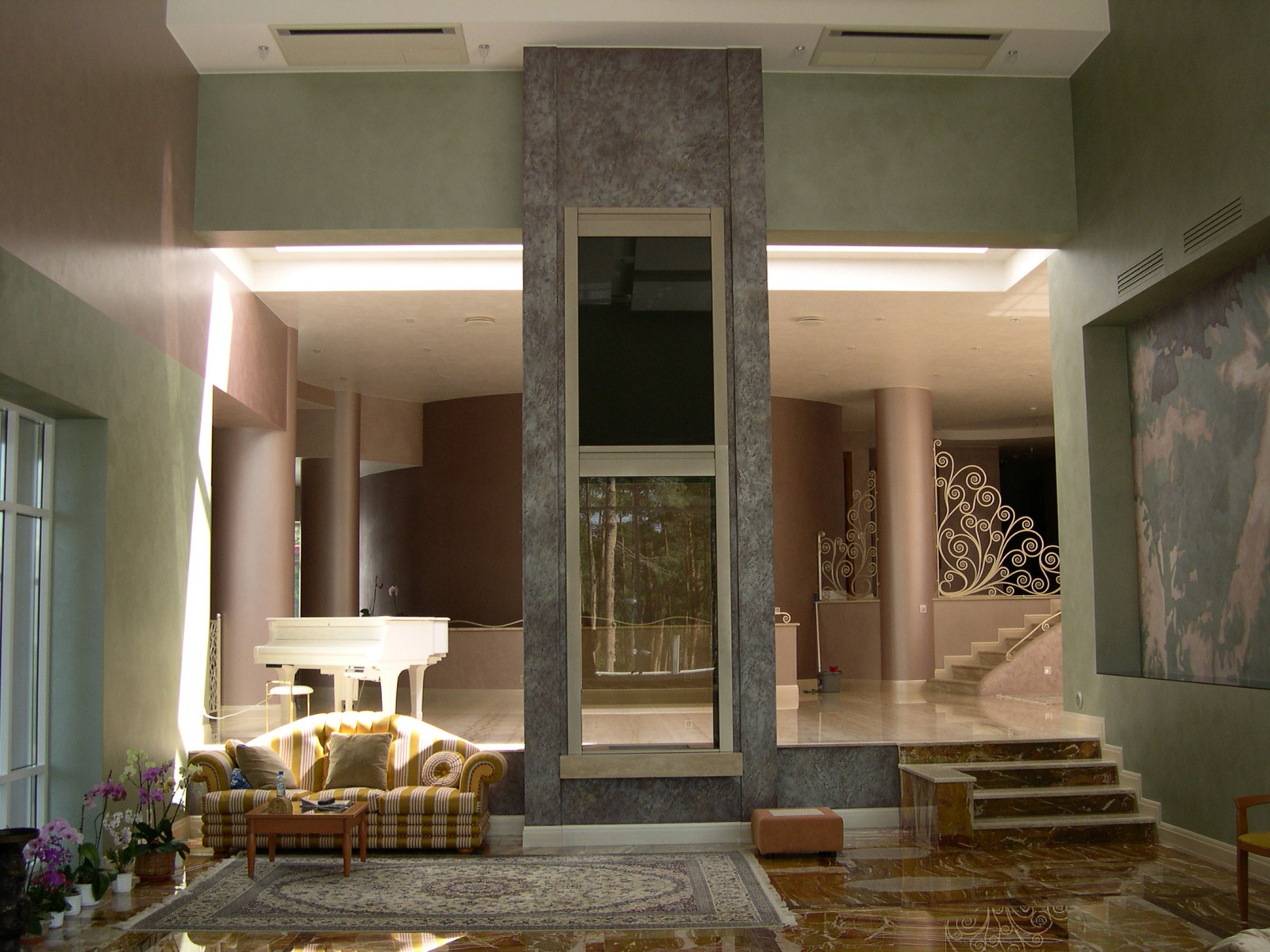 Коттеджный поселок на берегу озера