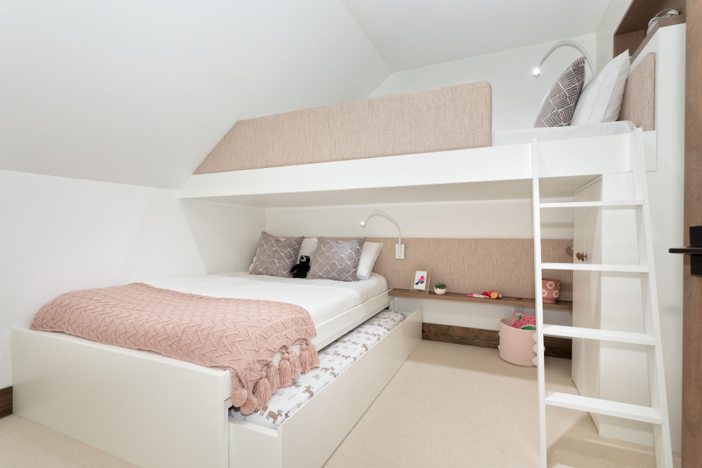 Contemporary kids' bedroom in Other with white walls, carpet and beige floor for kids 4-10 years old and girls.