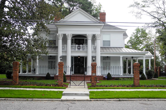 Front Elevation clasico-fachada