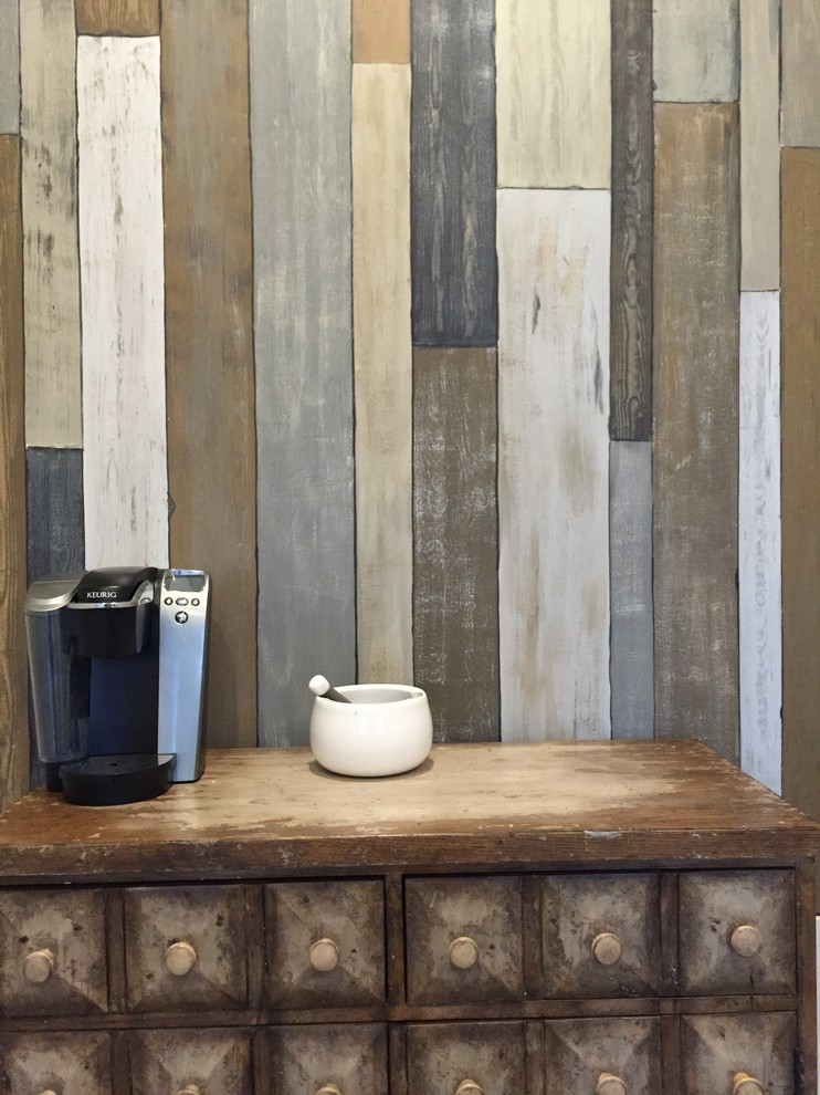 Inspiration for a rustic home design remodel in Raleigh